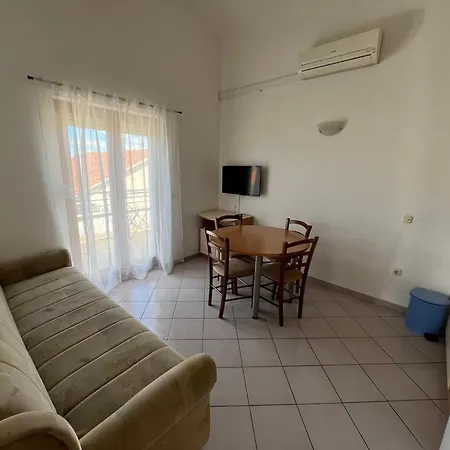 Dada Apartamento Turanj