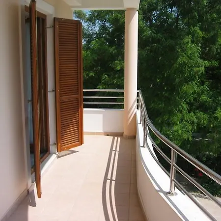 Dada Apartamento Turanj