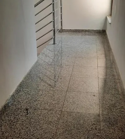 Dada Apartment Turanj