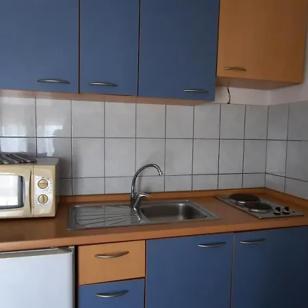 Dada Apartment *
