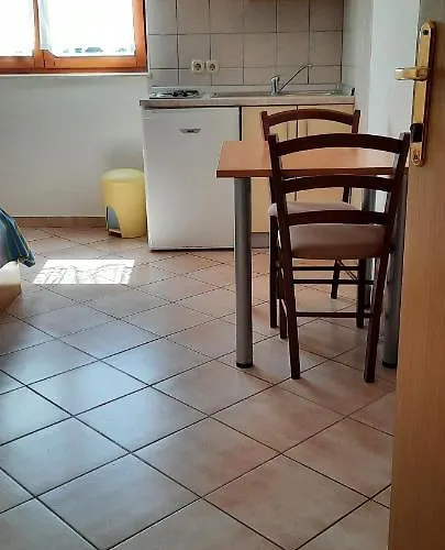 Dada *